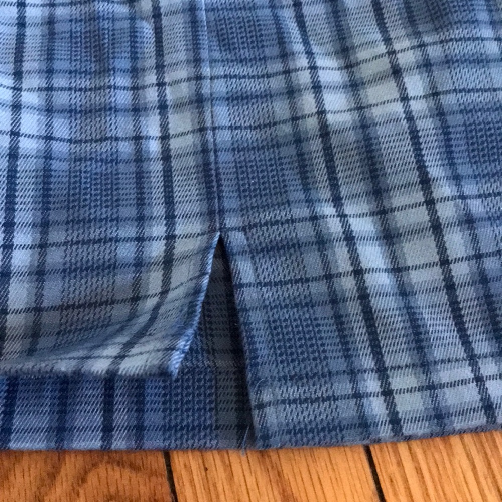 Blue plaid, brandy Melville skirt - Picture 4 of 4